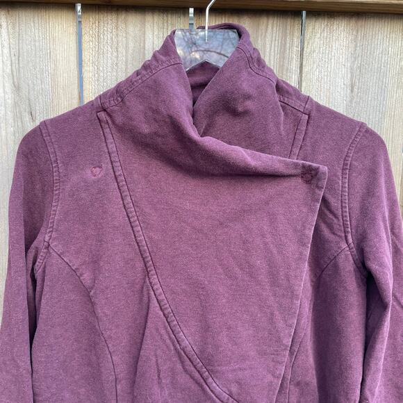 Lululemon Cardigan Sweatshirt Jacket That's A Wrap Heathered Burgundy Size 6 - Picture 3 of 6